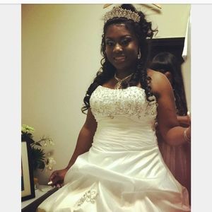 Meet your Posher, Shay